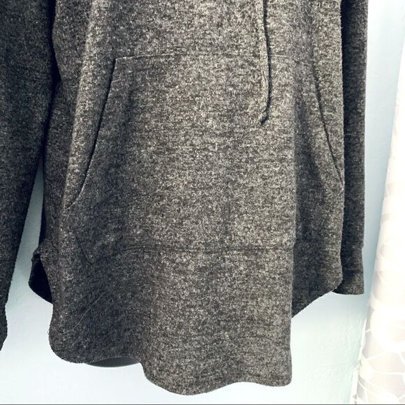 Absolutely Famous Gray Pullover Hoodie Sweatshirt Size Large - Picture 3 of 7